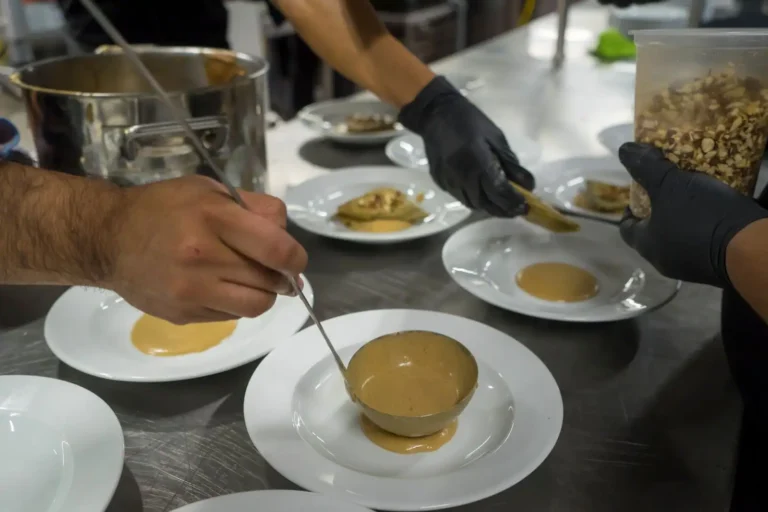 Hôtellerie-restauration : métiers, formations et réalité du secteur