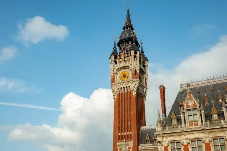 Hôtels de ville : d&rsquo;où vient le mot et lesquels visiter